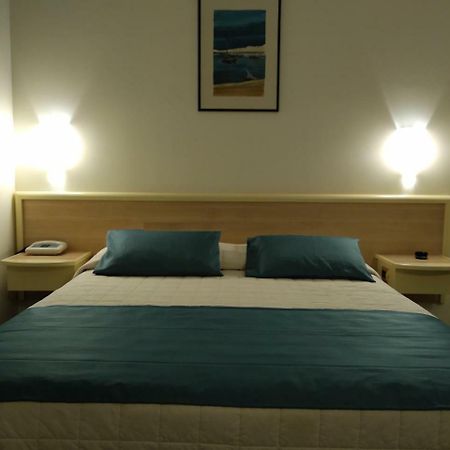 Hotel Bassetto Ферентино Экстерьер фото