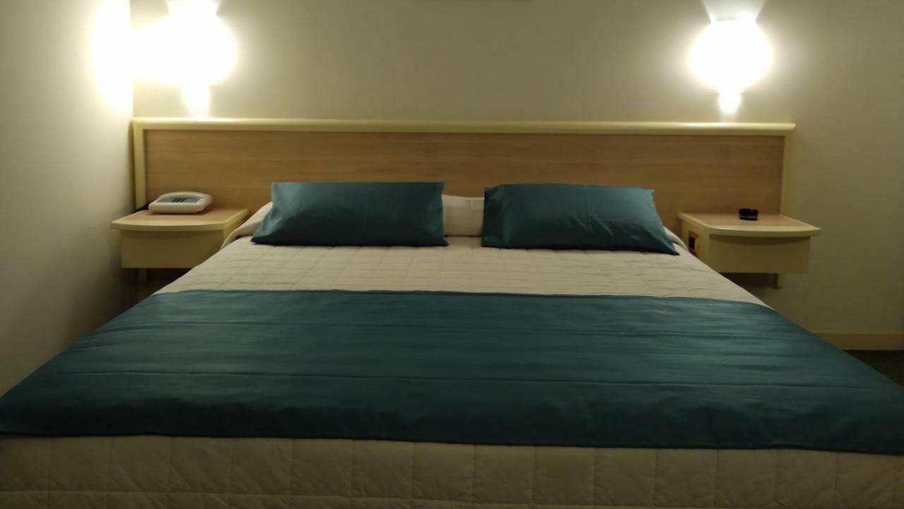 Hotel Bassetto Ферентино Экстерьер фото