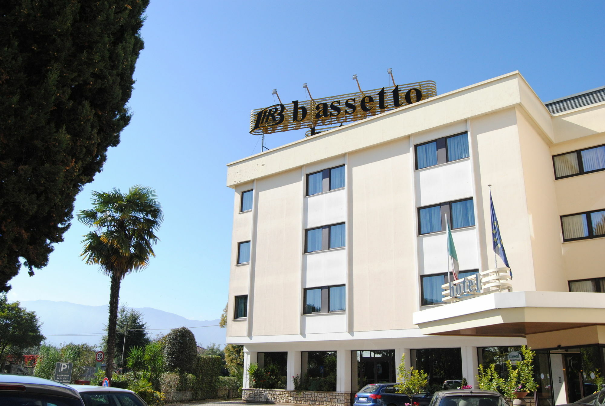 Hotel Bassetto Ферентино Экстерьер фото