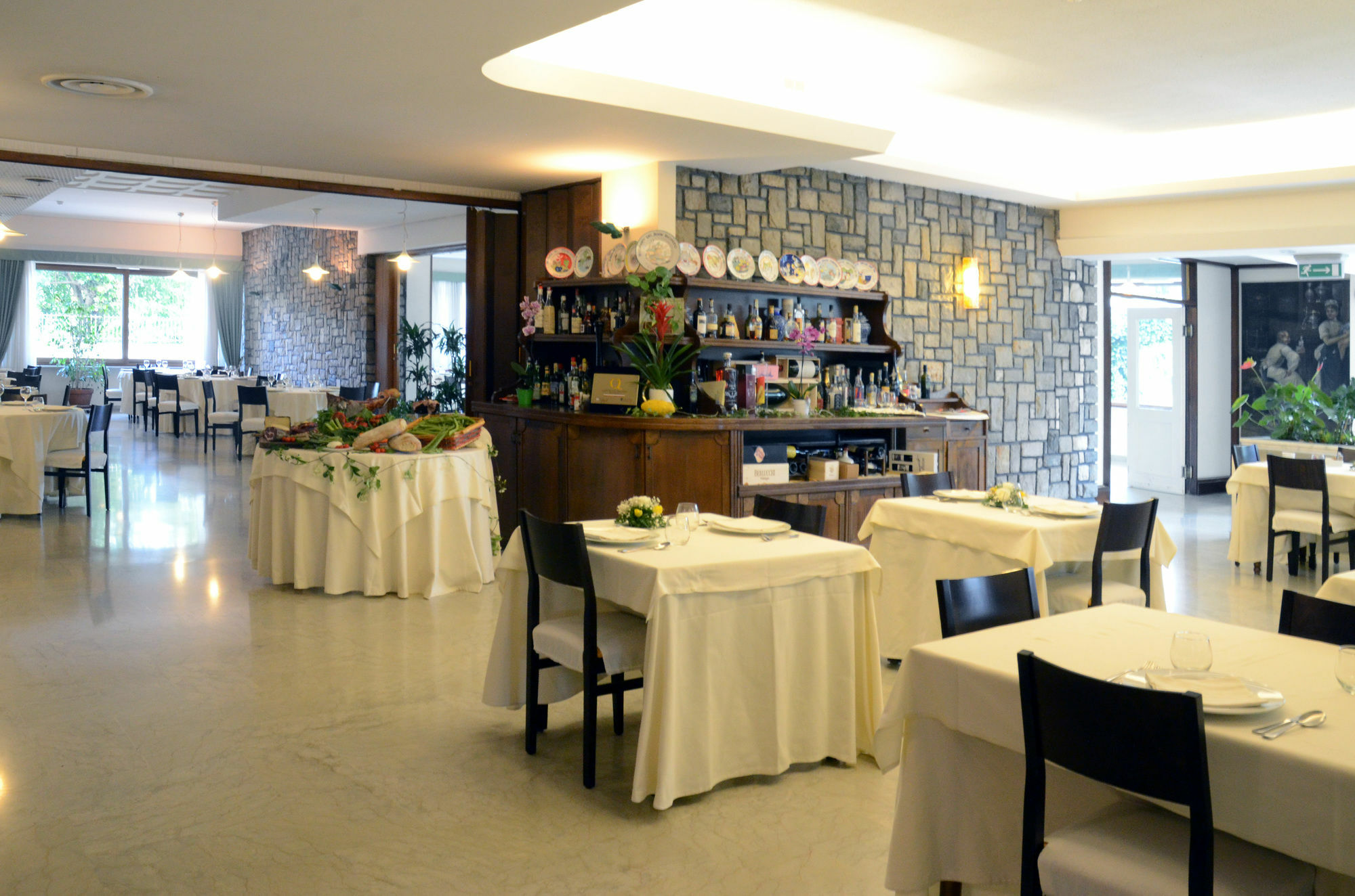 Hotel Bassetto Ферентино Экстерьер фото