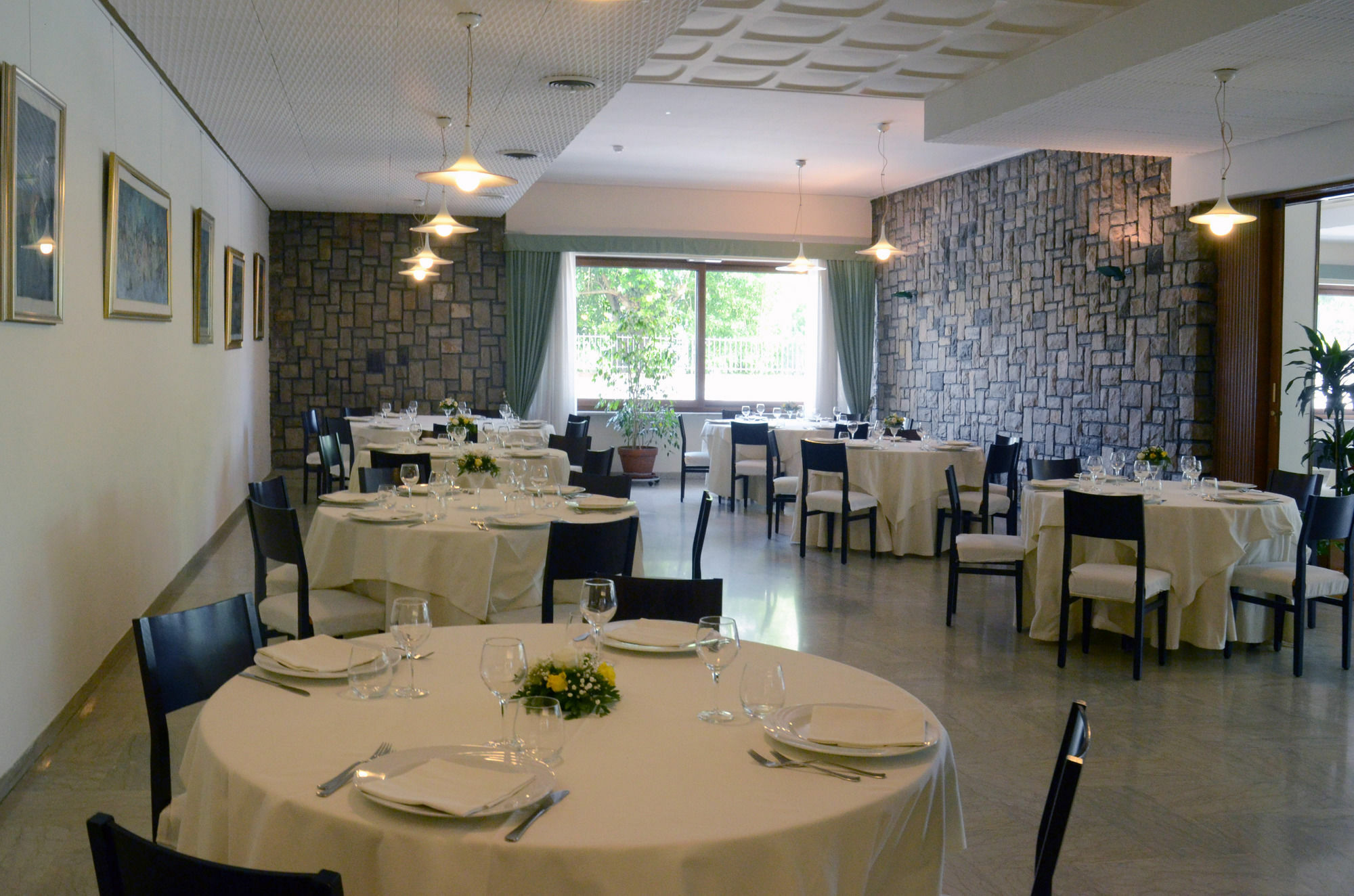 Hotel Bassetto Ферентино Экстерьер фото